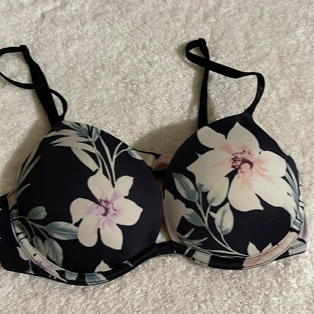 PINK Victoria's Secret Black Floral Push-Up Bra with Pink & Cream Flowers